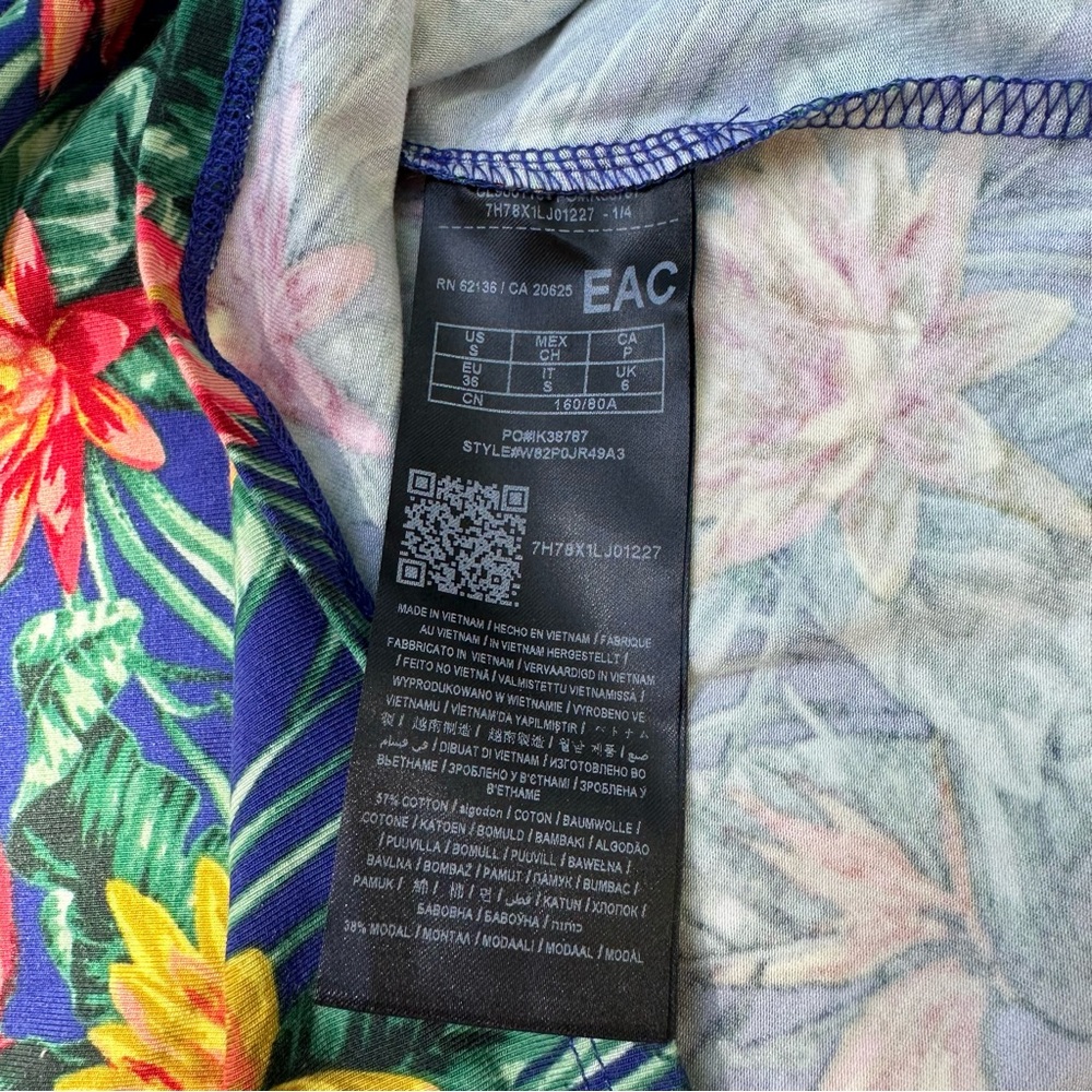 New Guess 🌸 Floral woman’s Shoulder off Top blue, green and orange, Size Small - Picture 6 of 6